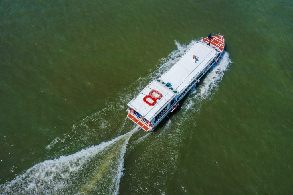 Victoria Speedboat